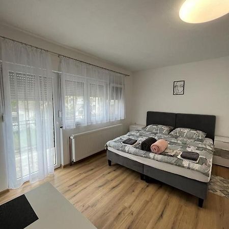 Novska Opg - Zm Apartmani Martinovic מראה חיצוני תמונה